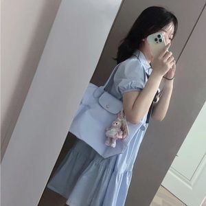 LE PLIAGE GREEN M TOTE BAG
Sky Blue - Recycled Canvas